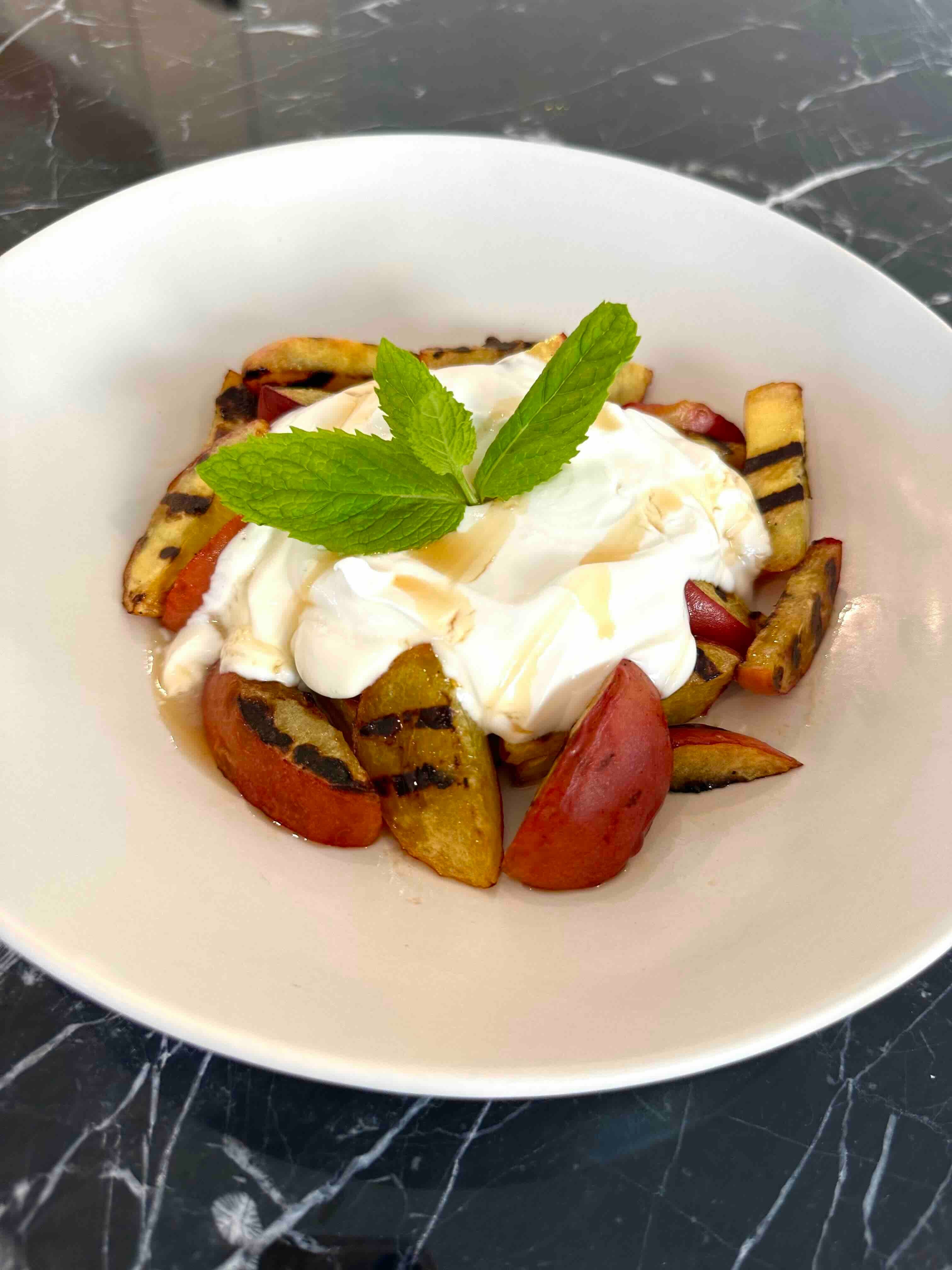 Grilled Peaches and Cream